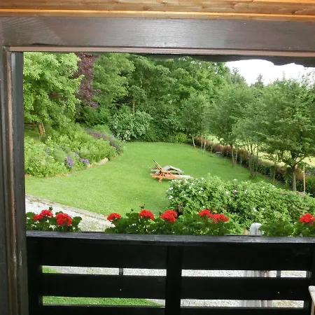 Cosy In Kollnburg With Garden Holiday home *